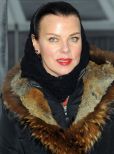 Debi Mazar