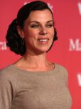 Debi Mazar