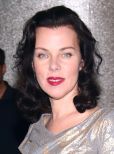 Debi Mazar