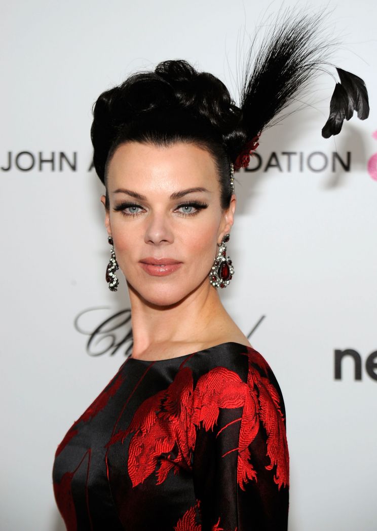 Debi Mazar