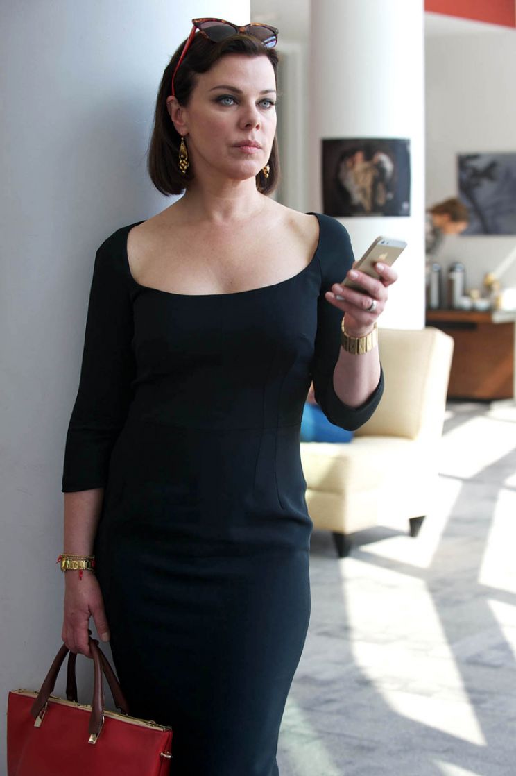 Debi Mazar