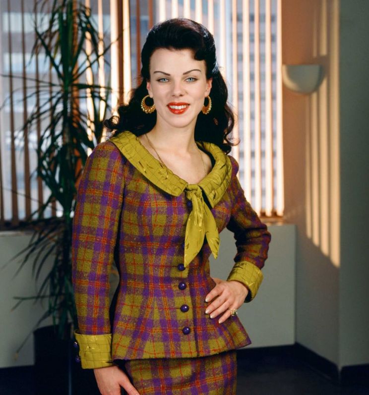 Debi Mazar