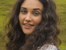 Débora Nascimento #1456783 picture (Landscape Medium)