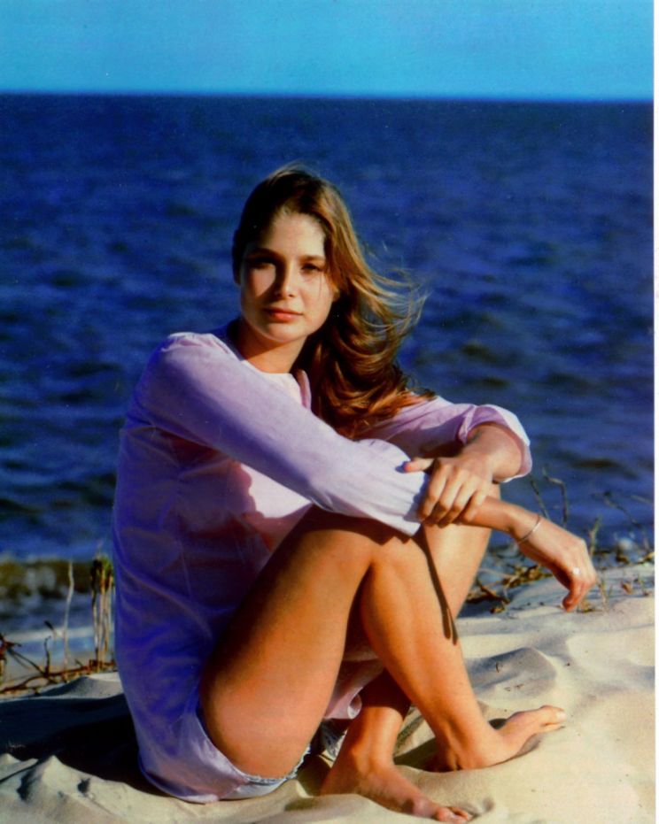 Deborah Raffin