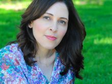 Debra Azar