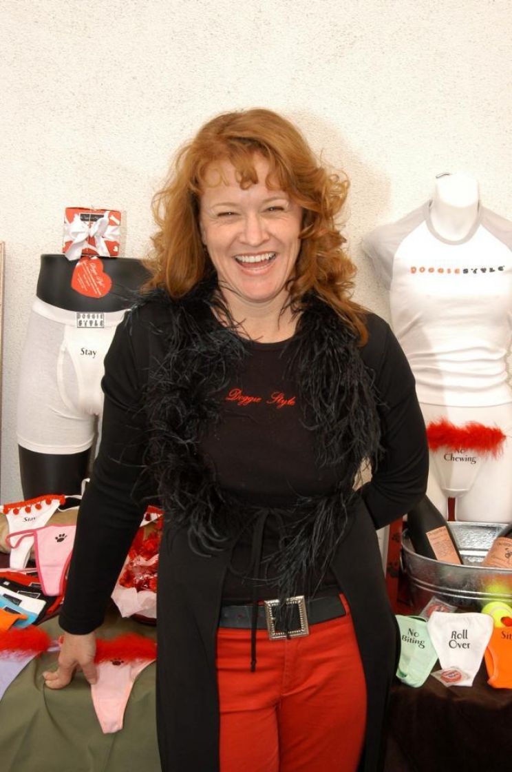 Debra Azar
