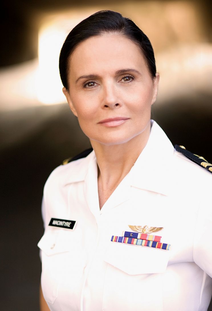 Debra Garrett