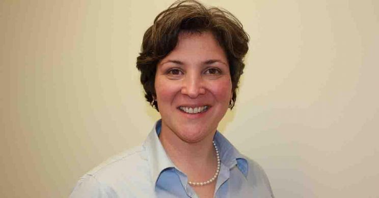 Debra Garrett