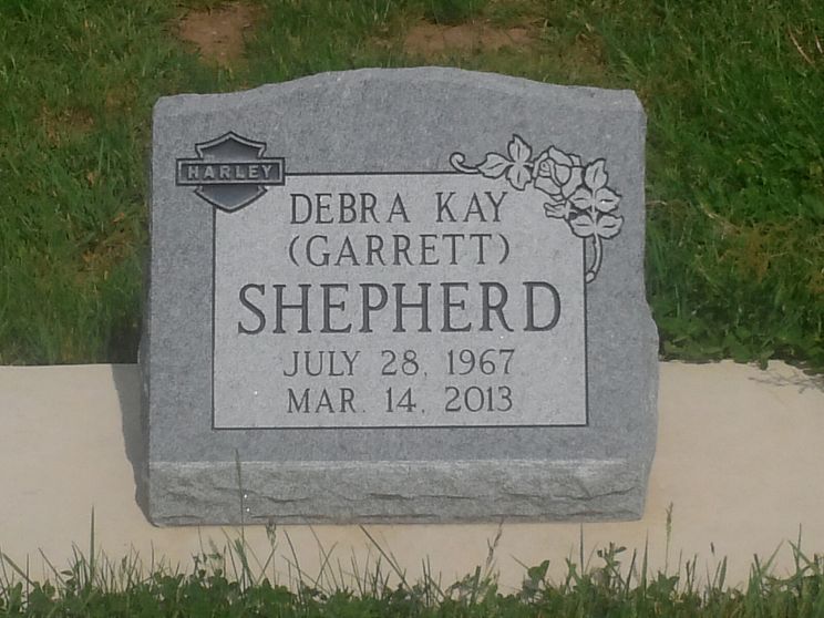 Debra Garrett