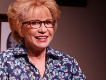 Debra Jo Rupp photo