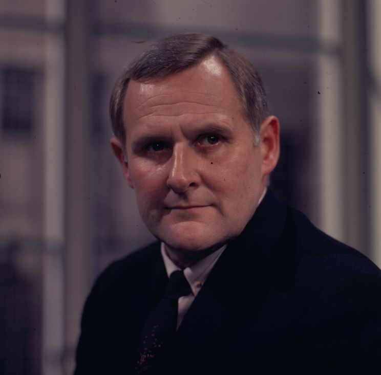 Deddie Davies