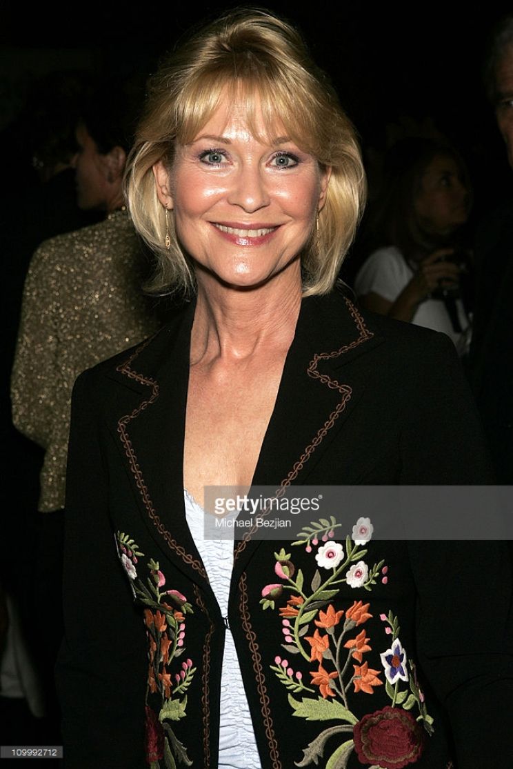 Dee Wallace