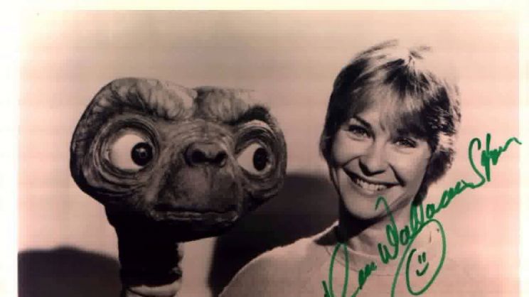 Dee Wallace