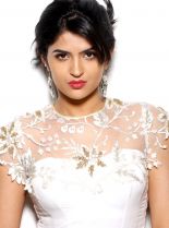 Deeksha Seth #4010575 picture (Portrait Medium)