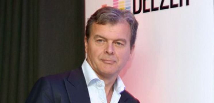 Deezer D