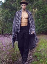 Dejan Loyola
