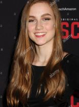 Deji LaRay #2750755 picture (Portrait Medium)