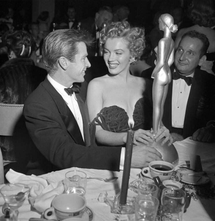 Del Monroe