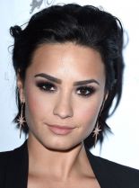 Demi Lovato photo