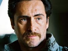 Demián Bichir
