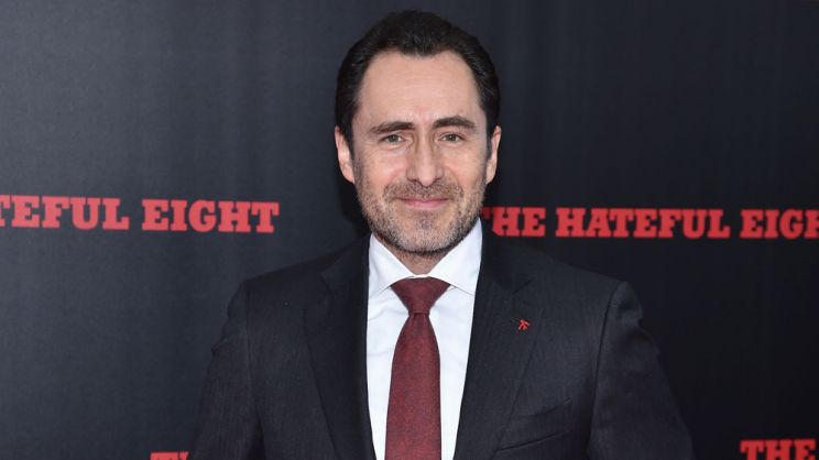 Demián Bichir