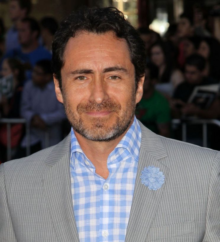 Demián Bichir