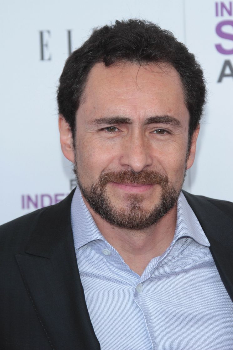 Demián Bichir