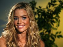 Denise Richards