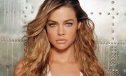 Denise Richards