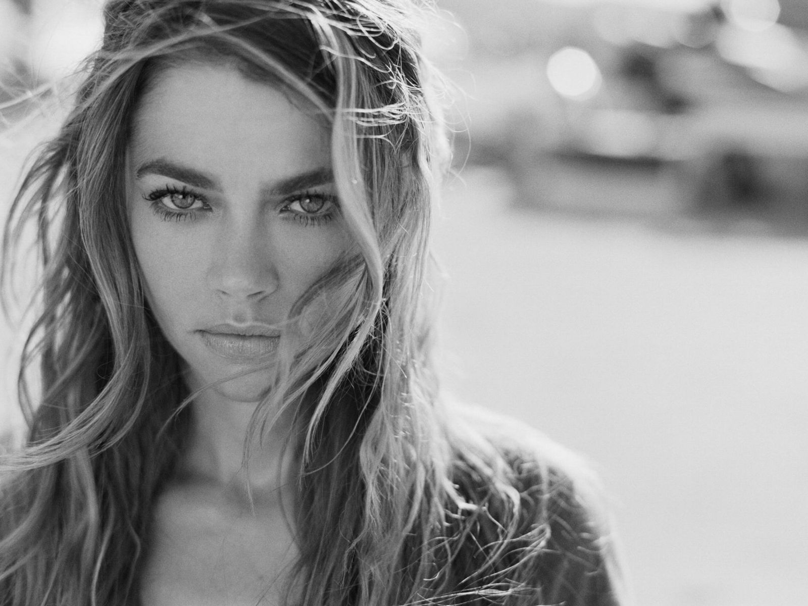 Pictures of Denise Richards
