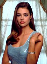 Denise Richards