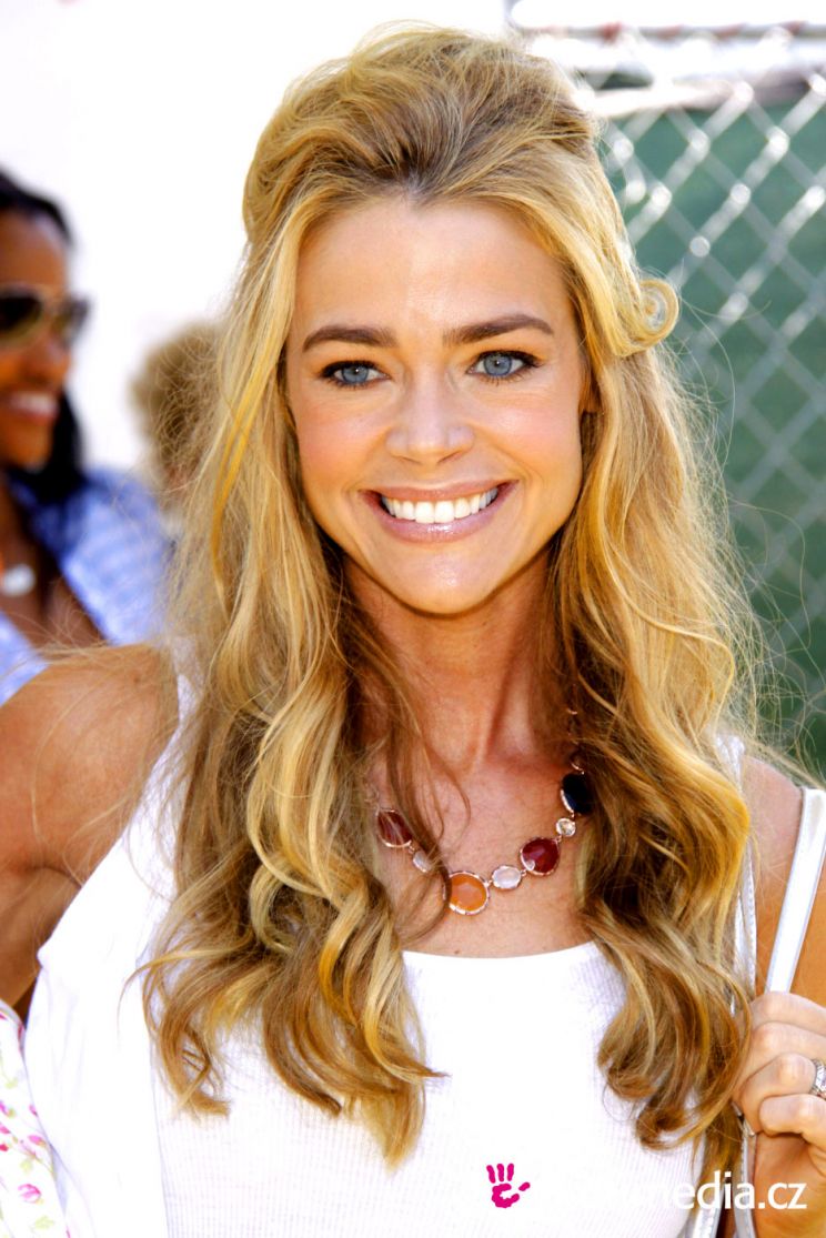 Denise Richards
