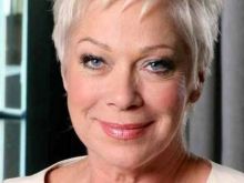 Denise Welch