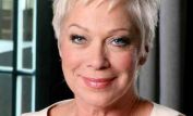 Denise Welch