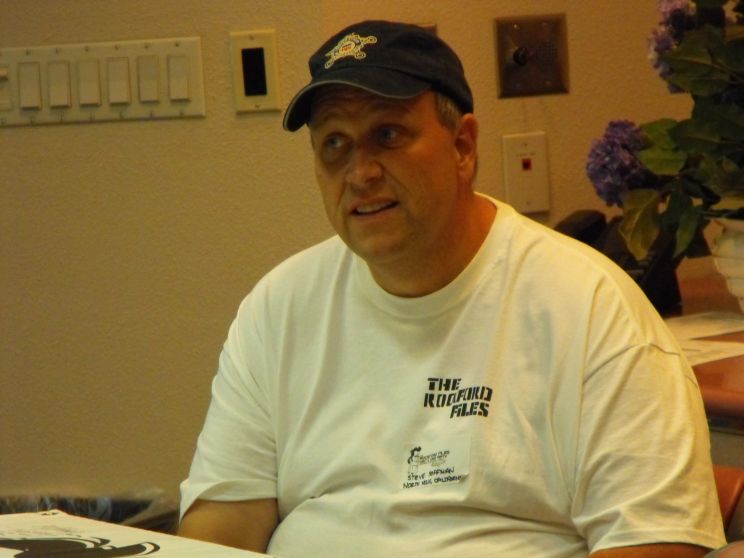 Dennis Burkley
