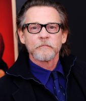 Dennis Christopher