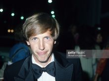 Dennis Dugan
