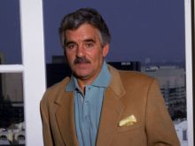 Dennis Farina