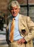 Dennis Farina