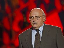 Dennis Franz