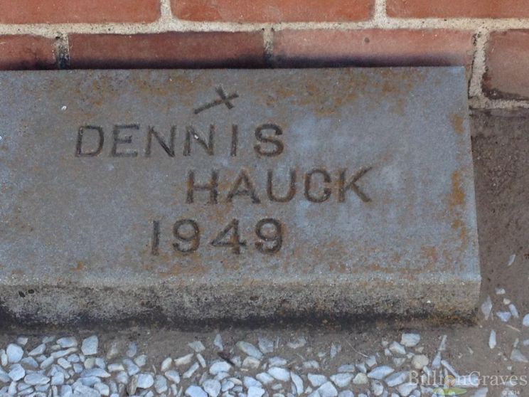 Dennis Hauck