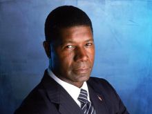 Dennis Haysbert