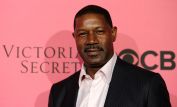 Dennis Haysbert