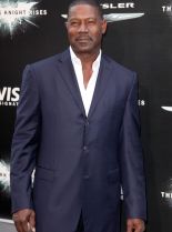 Dennis Haysbert photo