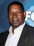 Dennis Haysbert