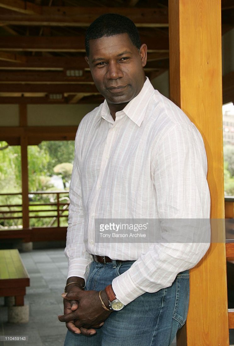 Dennis Haysbert