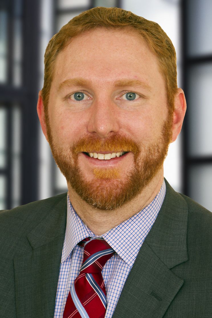 Dennis Holahan