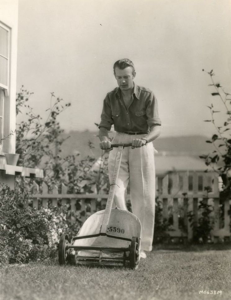 Dennis O'Keefe