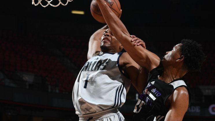 Dennis Smith