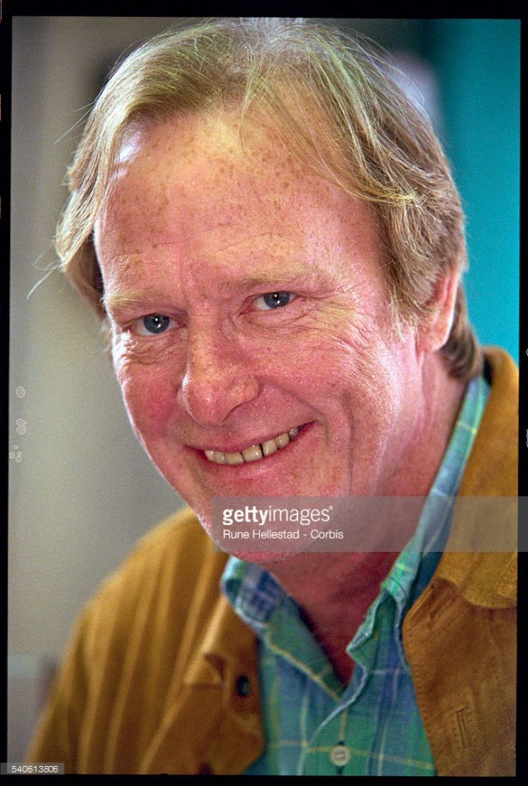 Dennis Waterman